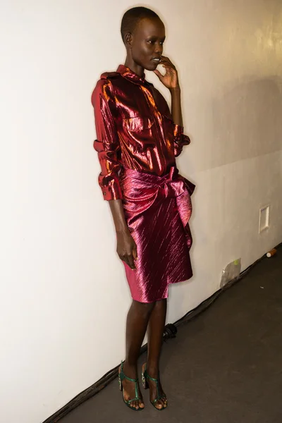 Look 28